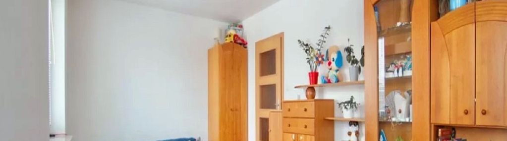 Dwupokojowe mieszkanie na terenie zamkniętym.