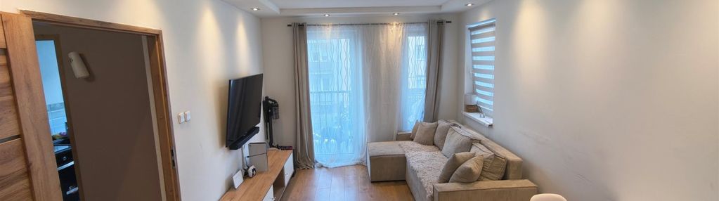 46m2, 2 pokoje, balkon, 1 piętro, oś.zamknięte
