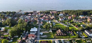 Dom wolnostojący w chłopach 250m od plaży.