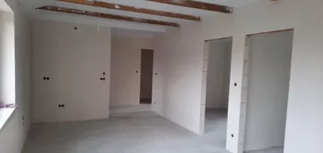 Mieszkanie na sprzedaż 3 pokoje 60m2