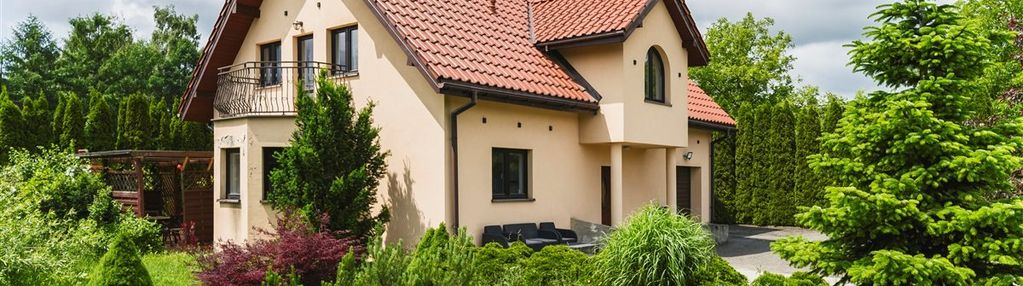 Dom wolnostojący na granicy krakowa oraz zastowa