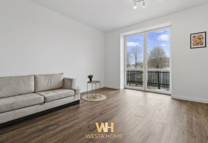 3 pokoje, kuchnia z jadalnią, balkon. piastów.