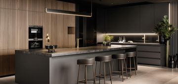 4 pokoje|stadion|park|komunikacja miejska|