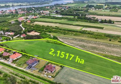 Duża działka z warunkami zbudowy