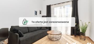 Na grobli | kawalerka z parkingiem