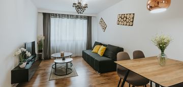 Jasne i przytulne 27 m² - dąbie i 1min do tramwaju