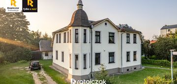Dworek │centrum miasta │inwestycja