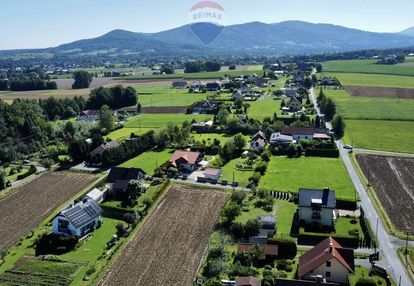 Widok na góry, spokojna okolica