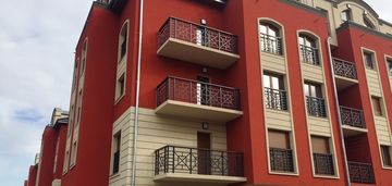Z garażem w apartamentowcu 2 pokoje obornicka