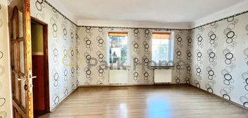 Przestronne mieszkanie do remontu w serbach!