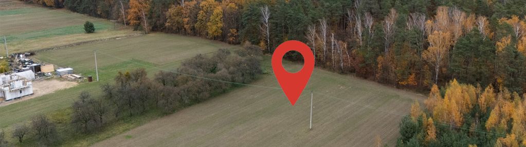 Działka pod lasem załuski