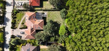 Rezydencja z prywatnym lasem — wilcze gm. osielsko