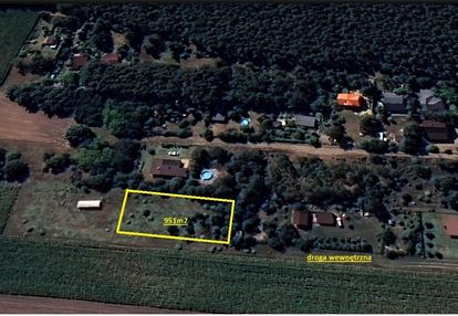 Działka pierzchnia góra 951m2 z warunkami zabudowy