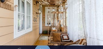 Wyjątkowy drewniany dom z duszą w centrum opatowa