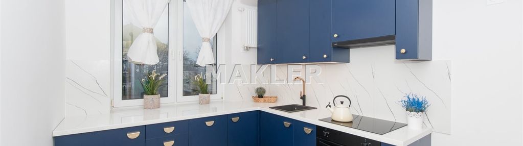 M-4, blok, cegła, i piętro, balkon, monitoring