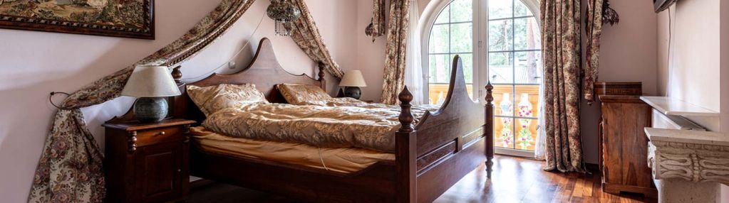 Dwupokoleniowy dom w zalesiu dolnym, 472m2