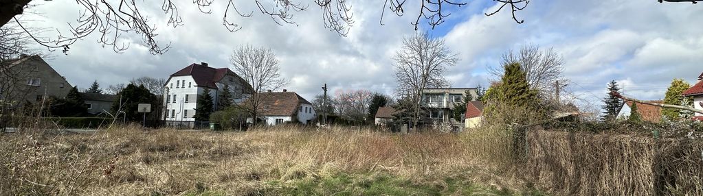 Działka mieszkaniowo - usługowa na jerzmanowskiej