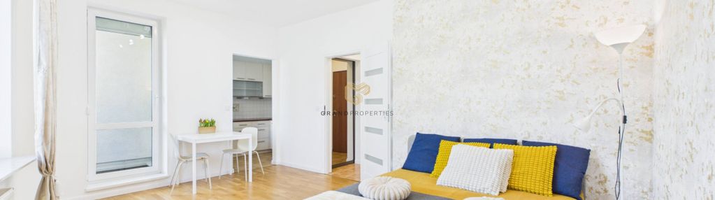 Studio, ul. akademijna 3, garderoba, balkon