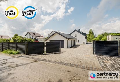 Nowoczesny bliźniak nad jeziorem