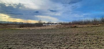 Działka produkcyjno – usługowa w morawicy