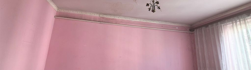 83m2, 3 pokoje, balkon, 2 piętro!