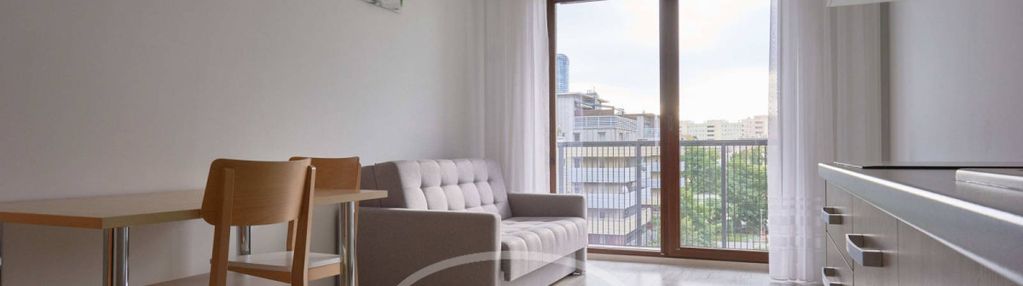 Klimatyzowane mieszkanie z balkonem - tęczowa