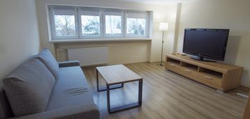 Trzypokojowe mieszkanie do wynajęcia - 55 m² (Kons