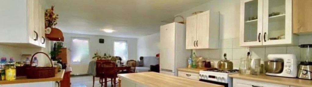 Dom z osobną kawalerką trzebiatów