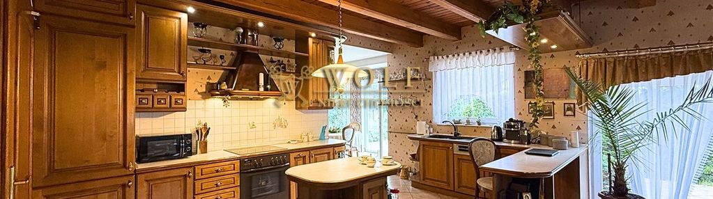 Wyjątkowy dom w otoczeniu lasu – tworóg