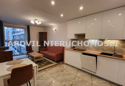 Kraszewskiego, pow. 35,6m2, 2pok., apartamentowiec