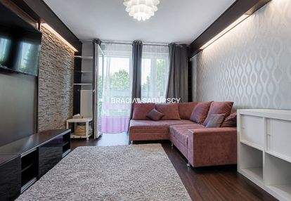 Na sprzedaż 45m2 / 2 pokoje / przy parku