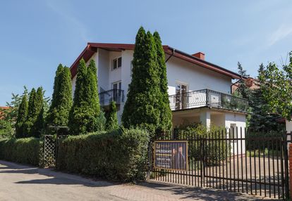 Dom wolnostojący w urokliwej okolicy! - marki