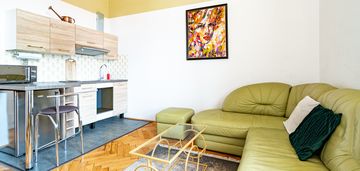 Studio 25m2 *kopernika 22- stare miasto*2700całość