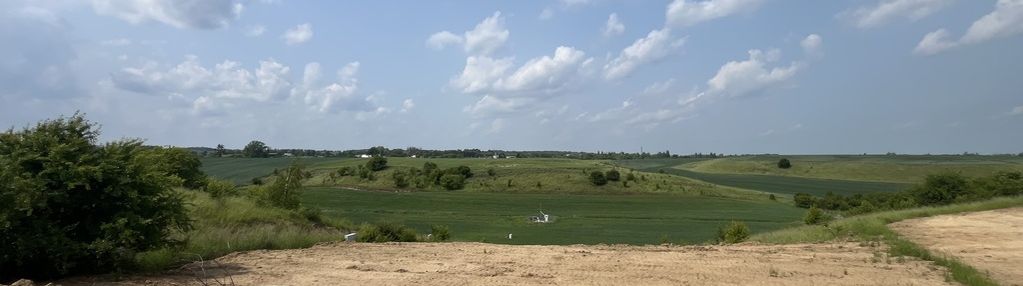 Działka z widokiem na naturę – spokój i zieleń