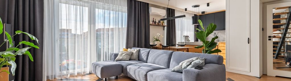 120 m² | taras z widokiem na jezioro | dwa poziomy