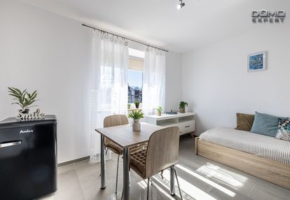 Kawalerka z miejscem postojowym  na wynajem