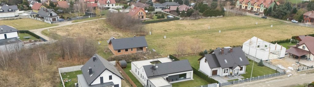 Nowoczesny dom z prywatną strefą spa w głębinowie