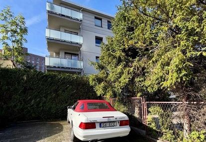 2 - pokojowe z parkingiem!