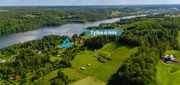 Działka pod zabudowę z widokiem na jezioro