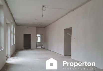 Do remontu dom dworek szkoła 450 m2 pod inwestycję