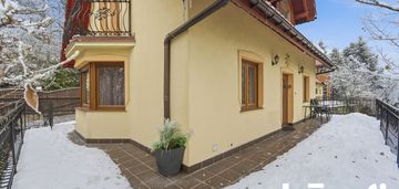 Dom nad jeziorem żywieckim