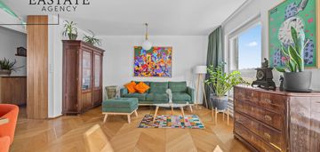 2 pokoje (możliwość 3), 65,8 m², loggia, garaż