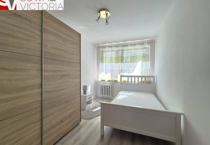 3-pokojowe mieszkanie na parterze, ul. długa.