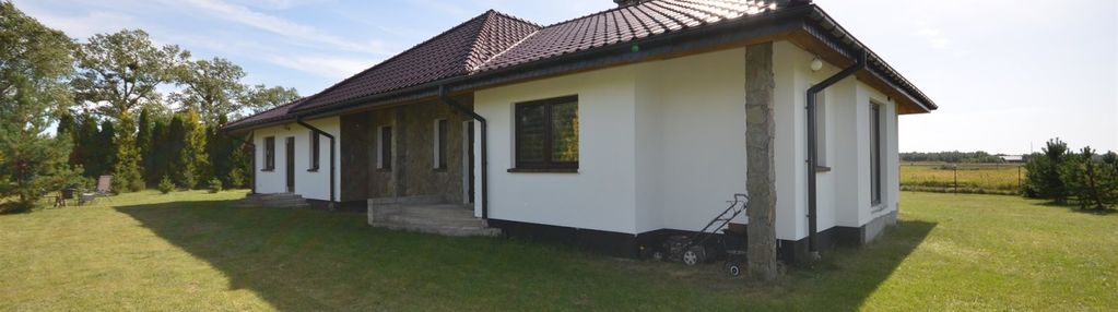 Dom z oddzielnym mieszkaniem łukta