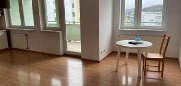 3-pok przestronne, wykończone, część umeblowane
