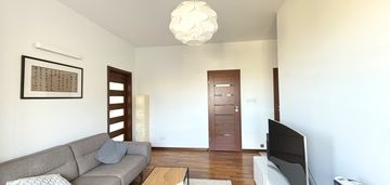 Funkcjonalne mieszkanie na ostatnim piętrze