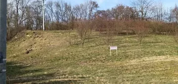 Działka na sprzedaż 1550m2