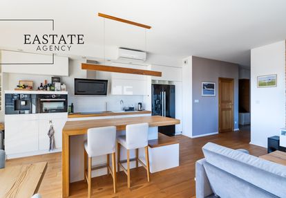 3 pokoje | ostatnie piętro | wysoki standard 72m2