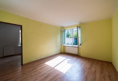 Sprzedaż domu lub zamiana na mieszkanie, radom