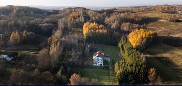 3- piętrowy dom z potencjałem w pięknej okolicy